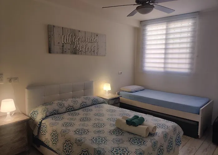 Golden Paradise Seaview Apartamento *