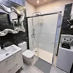 Appartamento Golden Paradise Seaview *