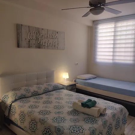 Golden Paradise Seaview Апартаменты *